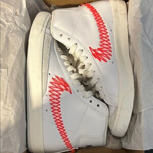 Women’s Blazers